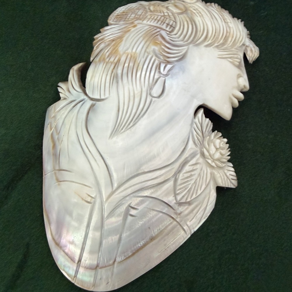 Antique Hand Carved Mother Of Pearl Shell Cameo Large 6-1/2" x 4" Woman Figure - Picture 3 of 15